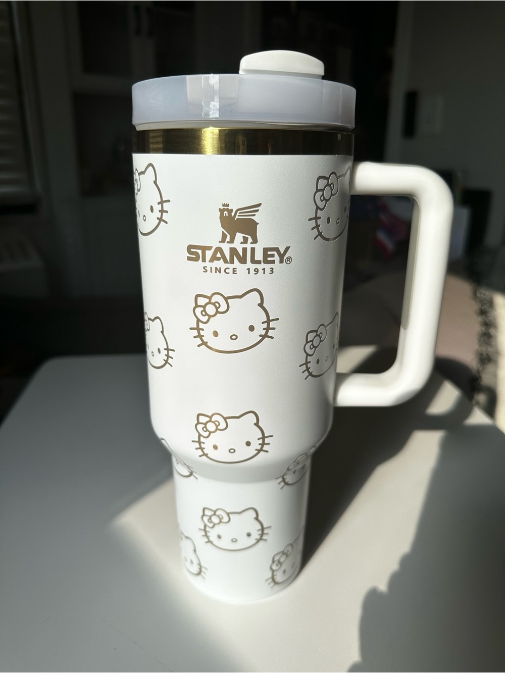 Stanley White & Gold Hello Kitty Travel Mug
